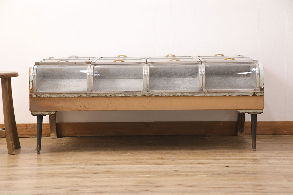 昭和レトロ　駄菓子屋さんの昔懐かしいガラスケース(陳列台、飾り台、ブリキガラスケース)(R-051585)