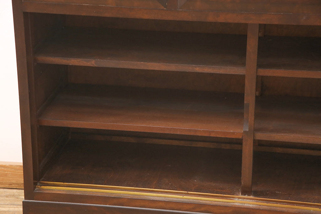 中古　松本民芸家具　天板リメイク　和・洋どちらの空間にも合わせやすいサイドボード(収納棚、ローボード、リビングボード)(R-051725)