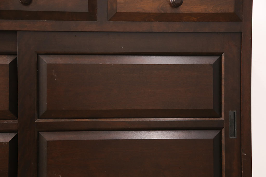 中古　松本民芸家具　天板リメイク　和・洋どちらの空間にも合わせやすいサイドボード(収納棚、ローボード、リビングボード)(R-051725)