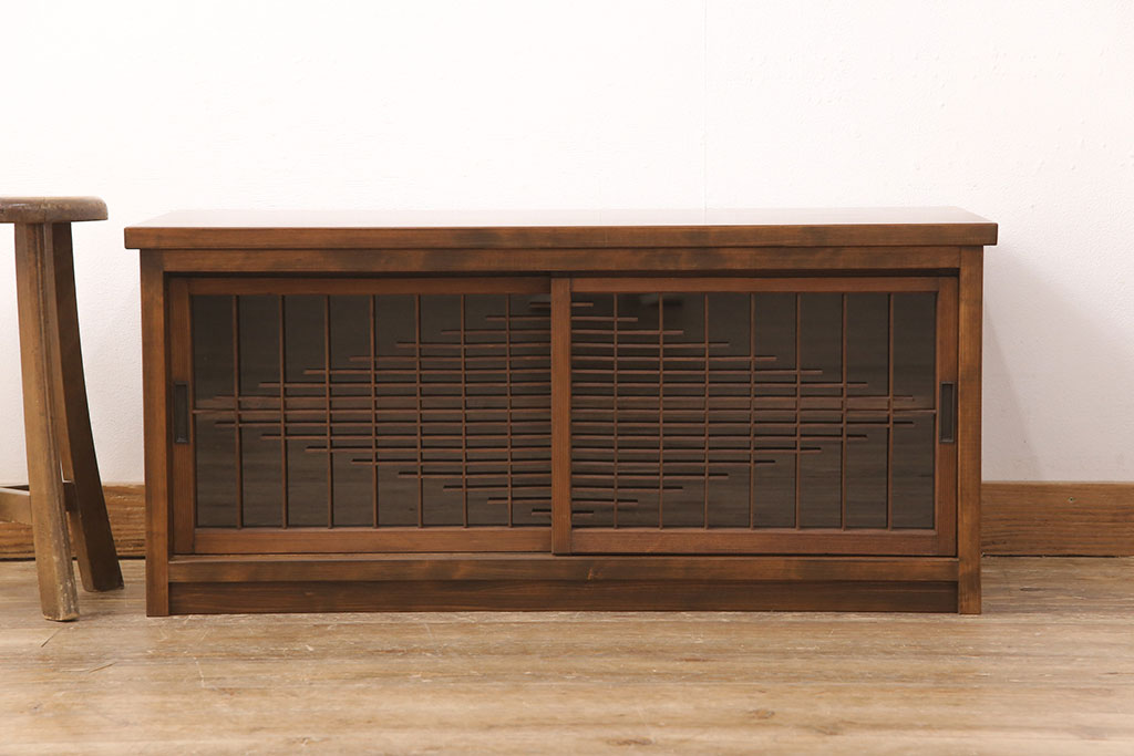 ラフジュ工房オリジナル　古建具リメイク　風情漂う組子のデザインが魅力のテレビ台(テレビボード、ローボード、リビングボード、収納棚、戸棚)(R-051893)