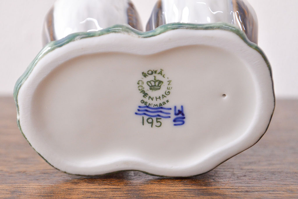 ROYAL COPENHAGEN(ロイヤルコペンハーゲン)　にわとり(鶏)の置きもの(置物、オブジェ、フィギュリン)(R-051911)