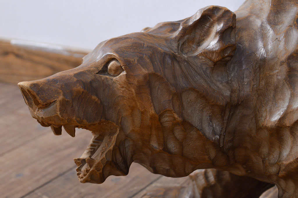 古い熊 木彫り 銘無し(木彫の置物、置き物、ディスプレイ、北海道