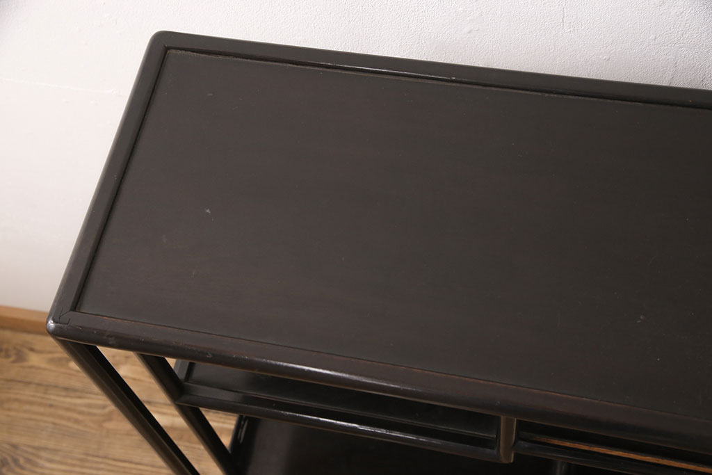 和製アンティーク　時代物　高級品!蒔絵と螺鈿細工が雅やかで高級感が漂う唐木飾り棚(茶棚、収納棚、違い棚)(R-052101)