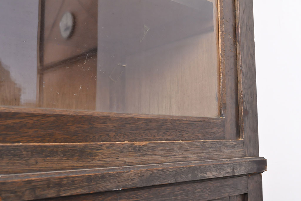 和製アンティーク　昭和初期　ゆらゆらガラスがレトロな雰囲気を醸し出す重ね戸棚・上段(収納棚、食器棚、キャビネット)(R-052265)