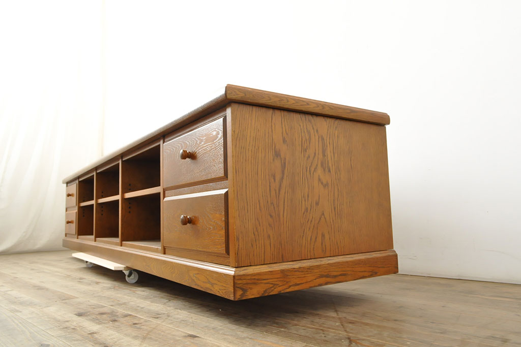 中古　美品　特注品　カントリーハウス　秋山木工　特別大きなサイズが魅力的なテレビ台(テレビボード、ローボード)(R-052377)