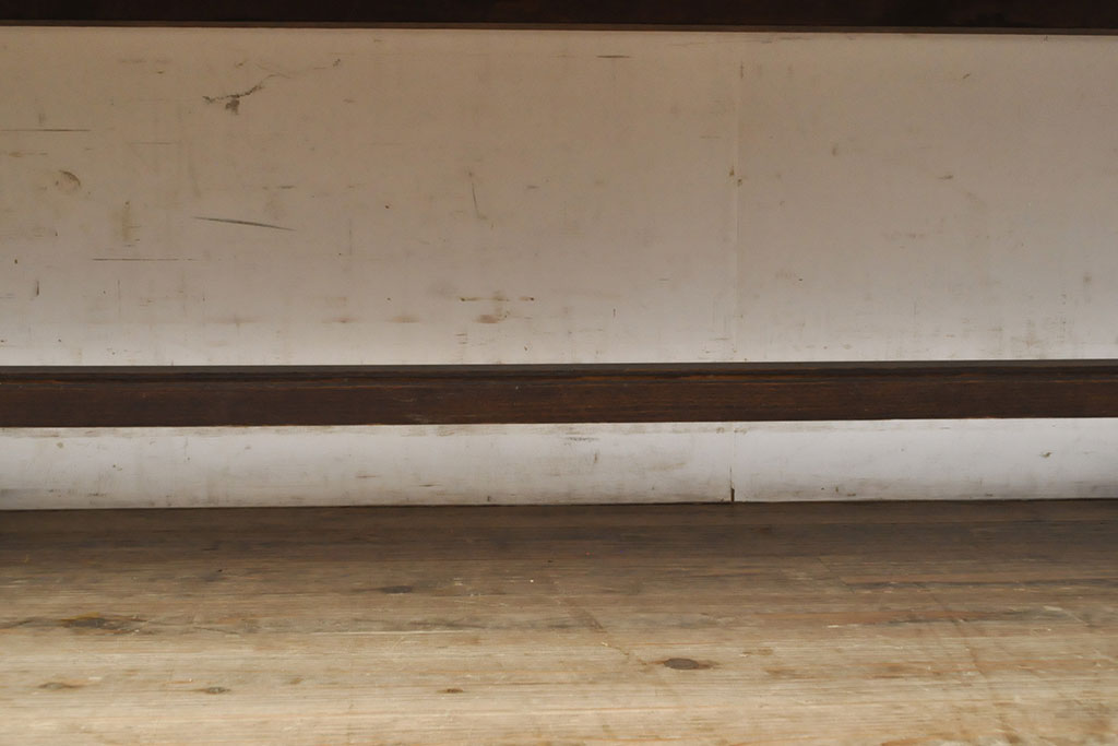イギリスアンティーク　特大!　マホガニー材　バーズアイが特徴的なサイドボード(キャビネット、収納棚)(R-052424)