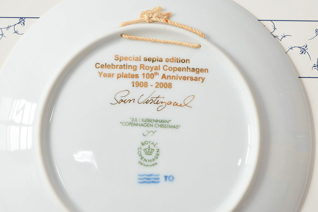 ROYAL COPENHAGEN　ロイヤルコペンハーゲン　イヤープレート11枚(1992〜1994年、1996〜1999年、2000、2002、2003、2008年)(R-052450)