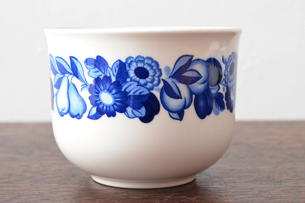 ROYAL COPENHAGEN ロイヤルコペンハーゲン FAJANCE カップ ROYAL COPENHAGEN ロイヤルコペンハーゲン FAJANCE カップ