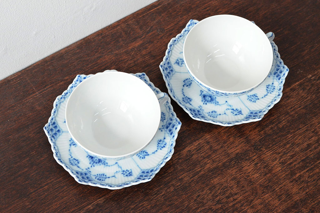 ROYAL COPENHAGEN　ロイヤルコペンハーゲン　ブルーフルーテッド　フルレース　 カップ&ソーサー2客(洋食器)(定価88,000円)(R-052459)