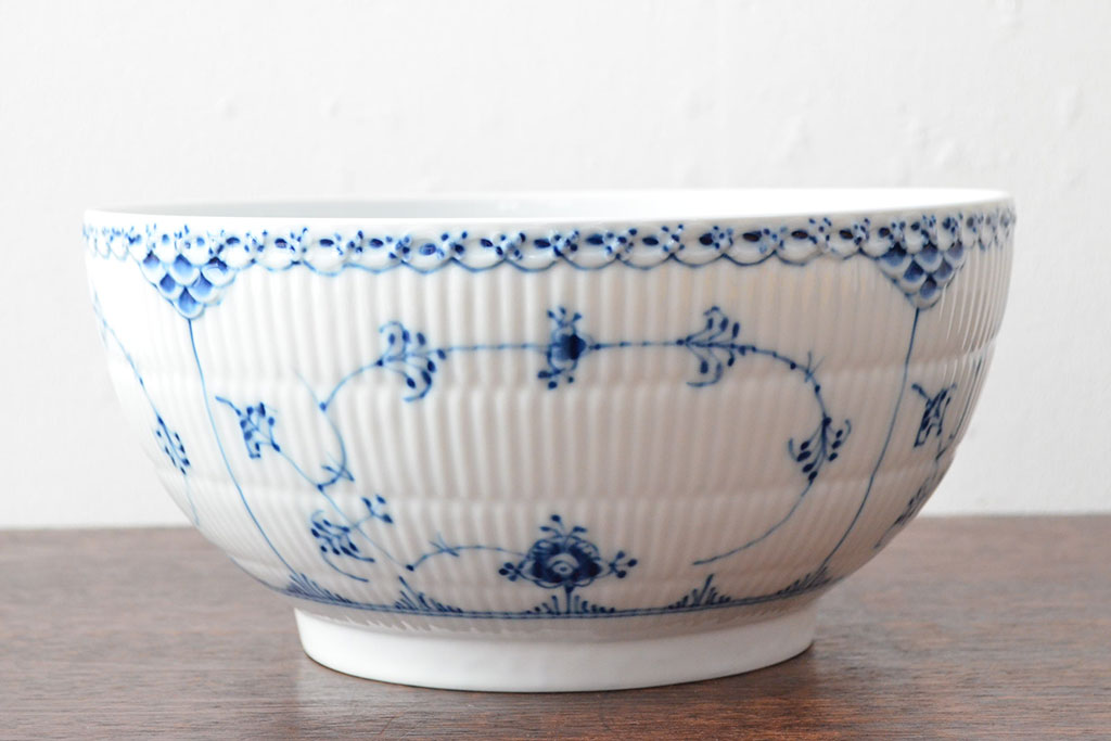 ROYAL COPENHAGEN　ロイヤルコペンハーゲン　ブルーフルーテッド　ハーフレース　 ボウル(深皿、洋食器)(定価66,000円)(R-052461)
