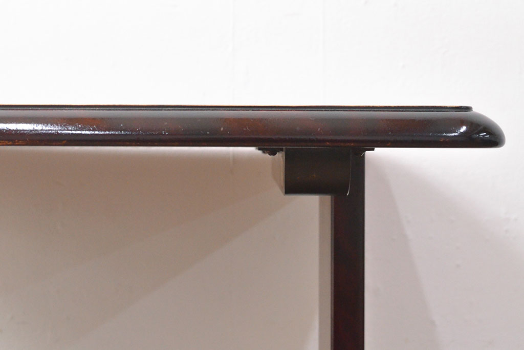 中古　北海道民芸家具　特注品　コンパクトなサイズ感がかわいらしいダイニングテーブル(作業台)(R-052532)