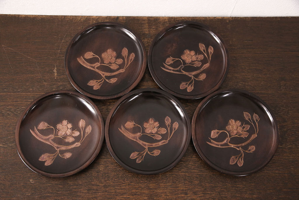 中古 伝統工芸 日光彫り 梅・牡丹・桜 それぞれの花の彫刻が美しく 