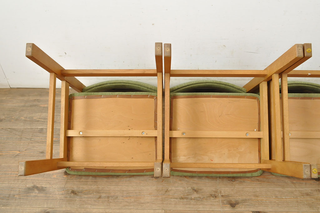 北欧ビンテージ　ナラ材　ナチュラルスタイルにおすすめのダイニングチェア4脚セット(イス、椅子、ヴィンテージ)(R-052641)