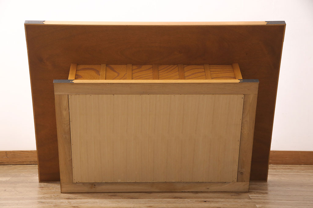 中古　超美品　ケヤキ材　上質な和の空間づくりにぴったりな関西火鉢(木製火鉢、長火鉢、囲炉裏、座卓)(R-052646)