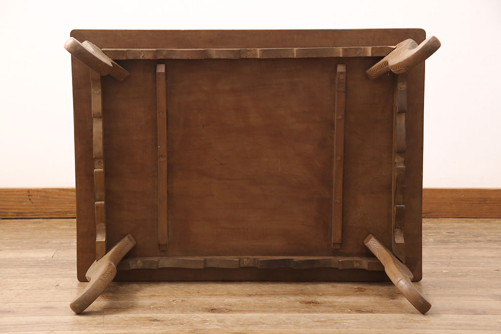 中古 日光彫り 大胆かつ繊細な彫刻が美しいセンターテーブル(座卓、ローテーブル)(R-052668) | ラフジュ工房