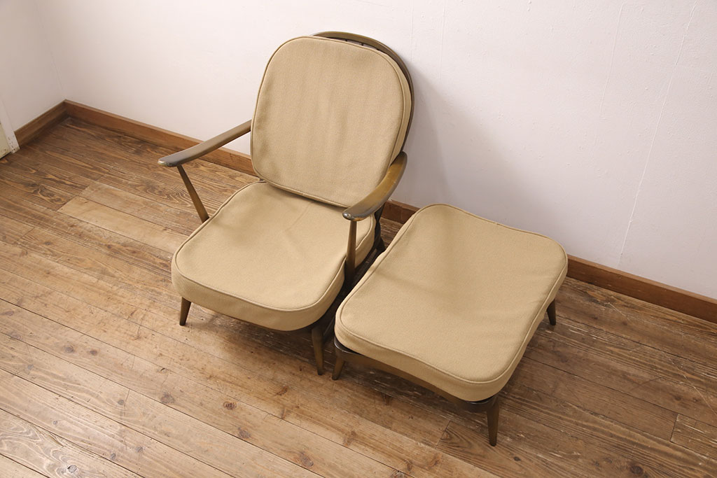 中古　美品　ERCOL(アーコール)　カントリーやナチュラルスタイルにぴったりな1人掛けソファ+オットマンセット(アームチェア、一人掛けソファ)(R-052704)