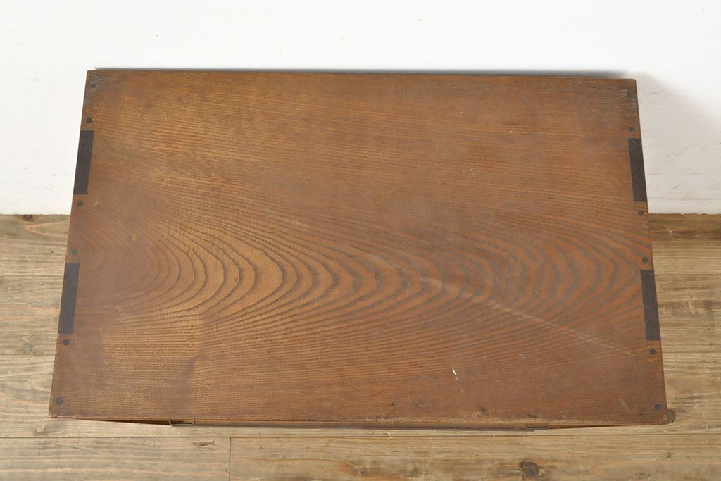 和製アンティーク　上手物　指物工芸家具　総栓材　明るい木色と深みのある木色のコントラストが映えるシャッター収納棚(蛇腹、小引き出し)(R-052712)