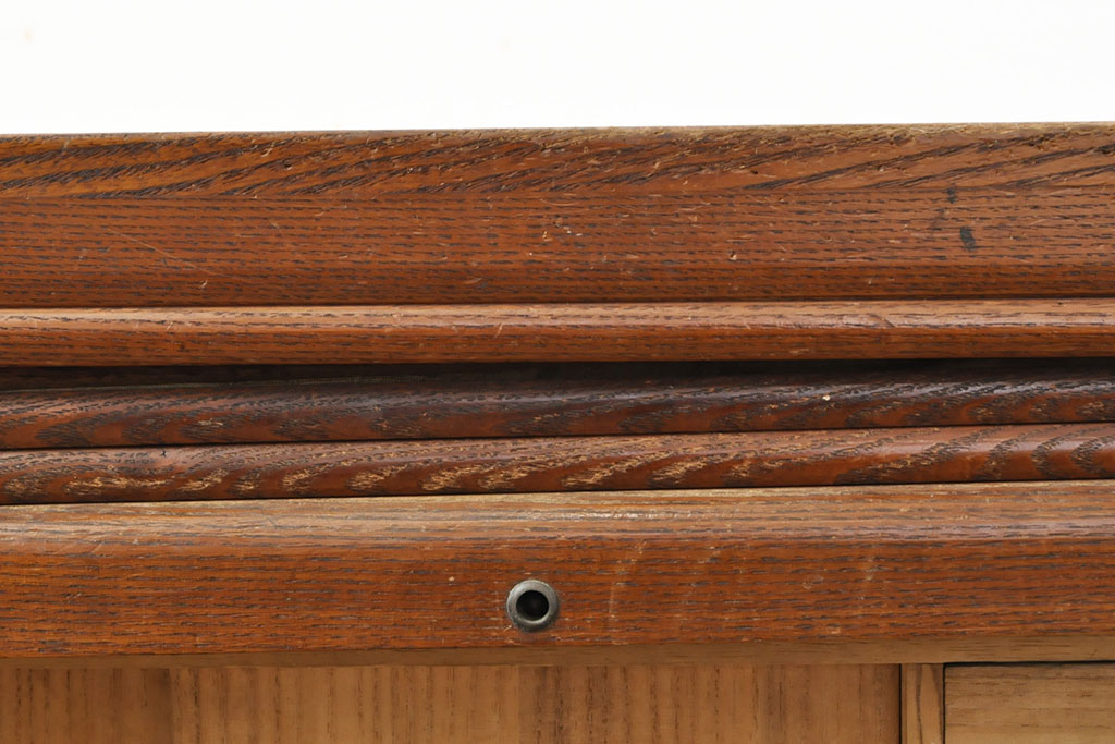 和製アンティーク　上手物　指物工芸家具　総栓材　明るい木色と深みのある木色のコントラストが映えるシャッター収納棚(蛇腹、小引き出し)(R-052712)