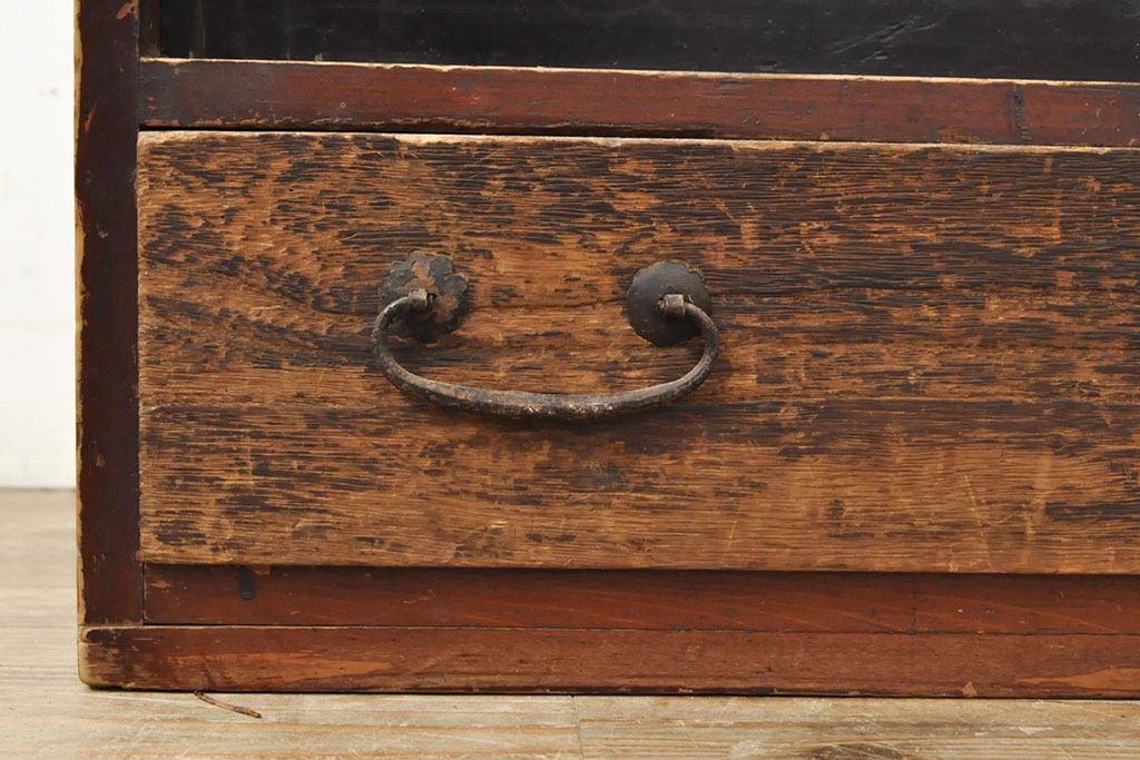 和製アンティーク　味のある風合いが魅力的な格子引き戸の松本小箪笥(たんす、小引き出し、小物収納)(R-052713)