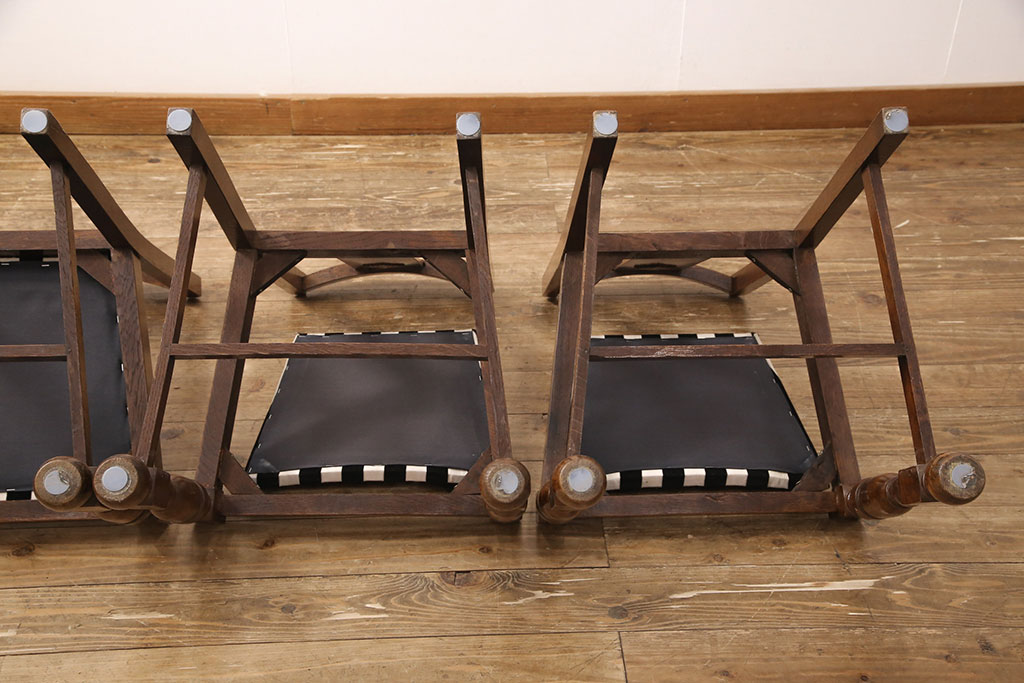 イギリスアンティーク　オーク材　脚や背もたれの凝ったデザインが魅力的なダイニングチェア4脚セット(椅子、イス)(R-052818)