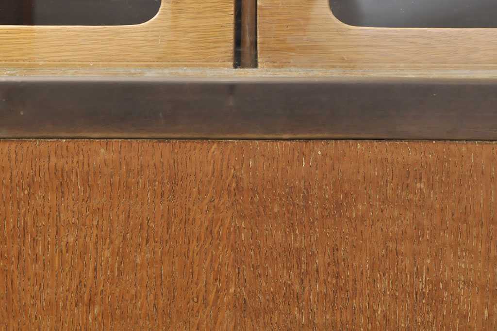 フランスアンティーク　真鍮枠と木の異素材の組み合わせが渋いシャツケース(ガラスケース、ショーケース、引き出し、店舗什器)(R-052835)