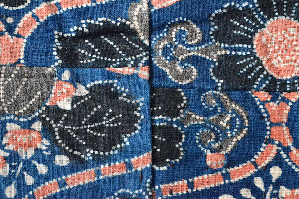 明治期　赤入り藍型染木綿古布(布団皮、藍染)(R-052913)