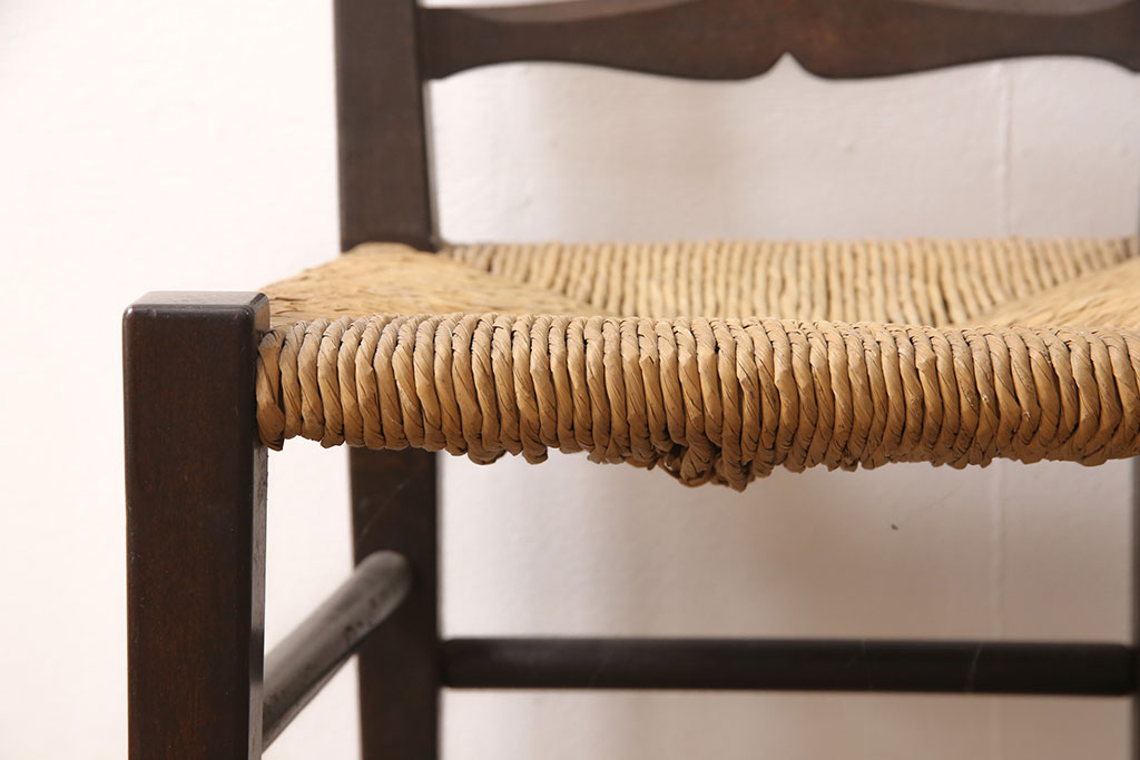 中古　松本民芸家具　#517型　背板のデザインがおしゃれなラッシチェア(ダイニングチェア、椅子)(定価約11万円)(R-052940)