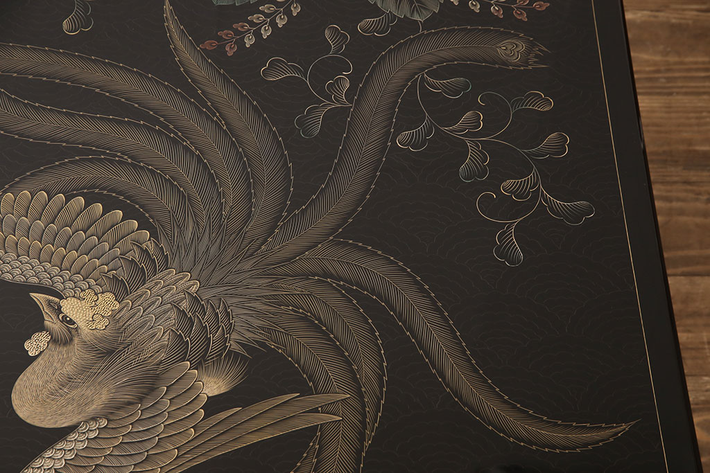 中古　輪島塗　ガラス天板付き　天板前面に描かれた鳳凰のデザインが美しい座卓(ローテーブル、センターテーブル)(R-053278)