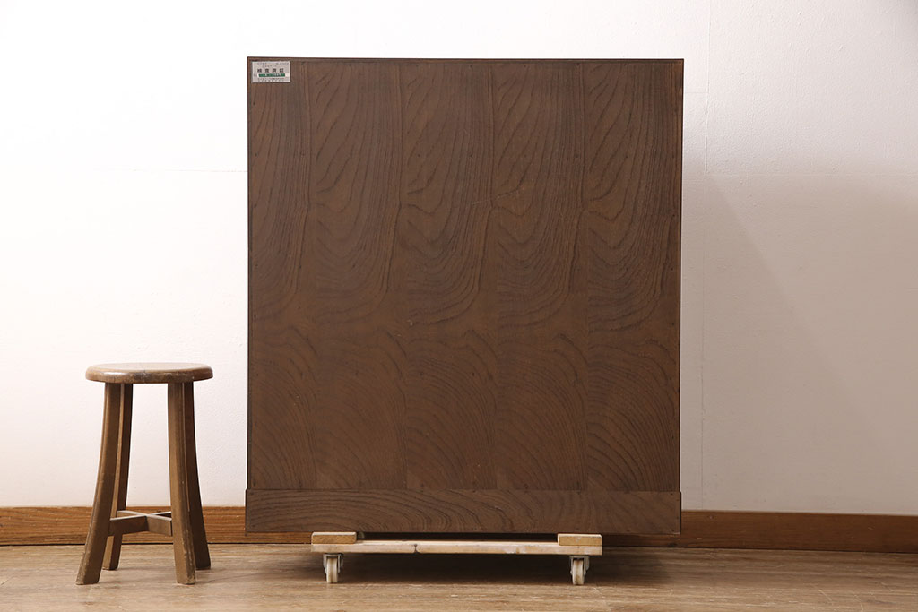 中古　美品　岩谷堂箪笥　くっきりとした杢目が上質な雰囲気を醸し出す整理箪笥(和タンス、衣装箪笥、引き出し、チェスト)(R-053343)