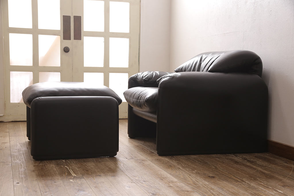中古　美品　Cassina(カッシーナ)　MARALUNGA(マラルンガ)　F1ランク革　ブラックカラーが高級感を高める1人掛けソファ(定価約103万円)(アームチェア)(R-053370)